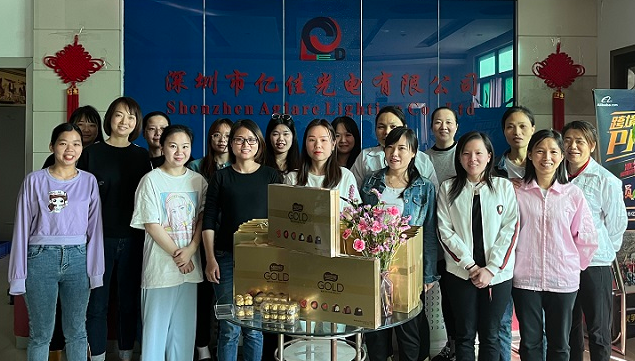 情暖三月！抖圈集团祝所有女神节日快乐 