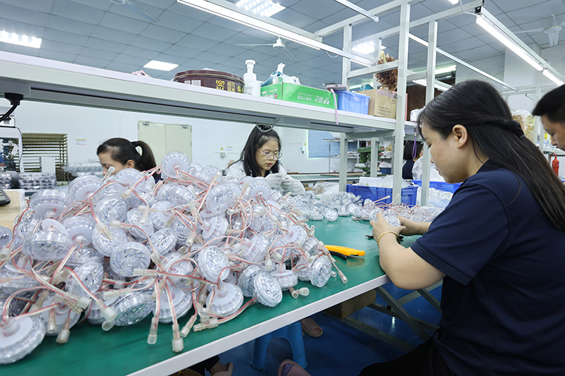 抖圈照明年底冲刺，，，，全力包管全球客户订单交付